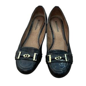Naturalizer Chocolate Brown Faux Alligator Loafers Gold Buckle Detail Womens 7M